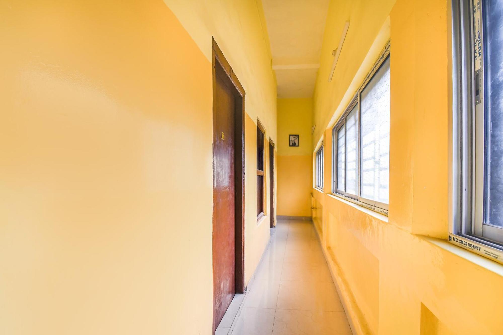 כלכותה Oyo Heritage Inn Guest House מראה חיצוני תמונה